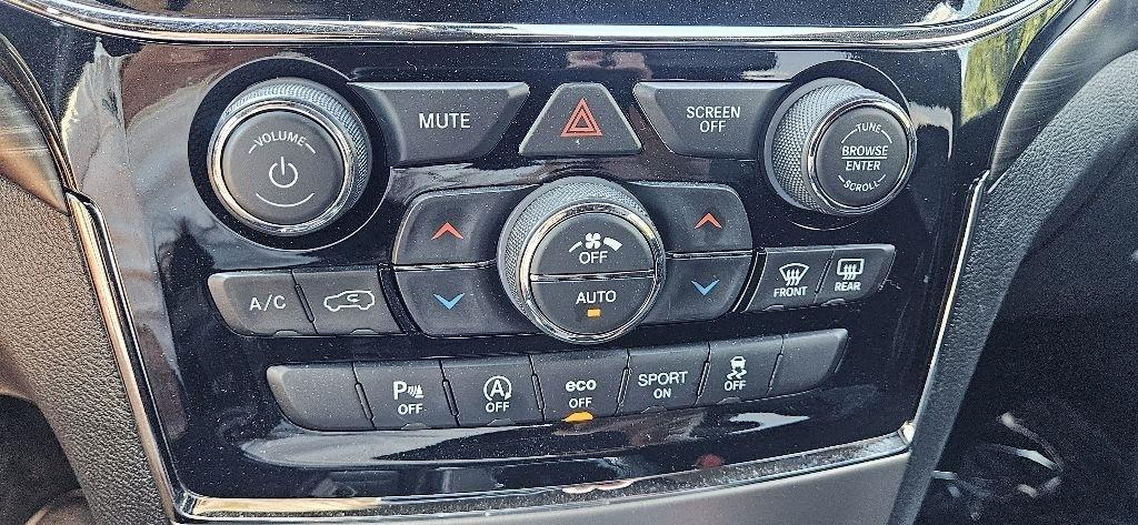 Jeep Grand Cherokee Altitude 4x4 2019