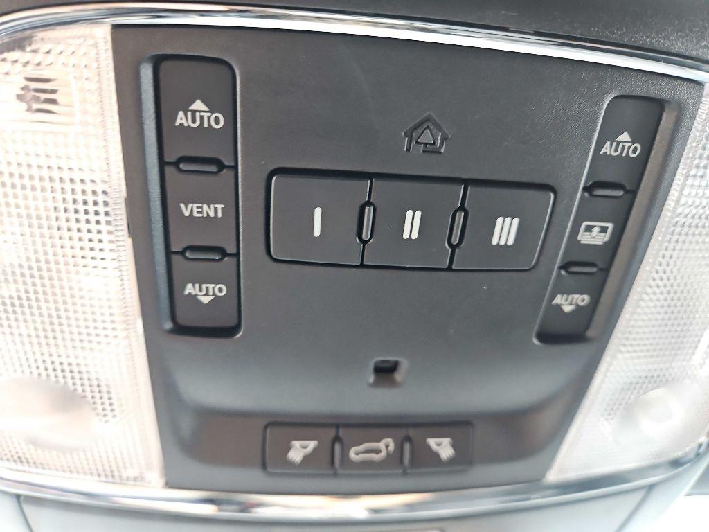 Jeep Grand Cherokee 4WD 4dr Overland 2014