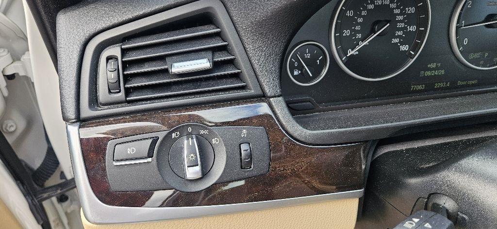 BMW 528i photo 11