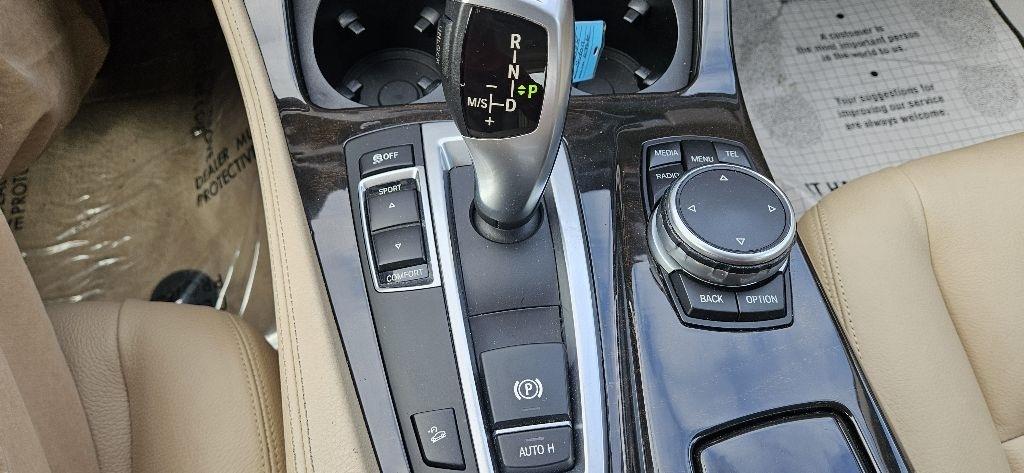BMW 528i photo 17