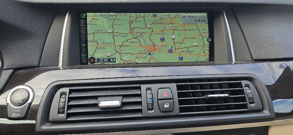 BMW 528i photo 18