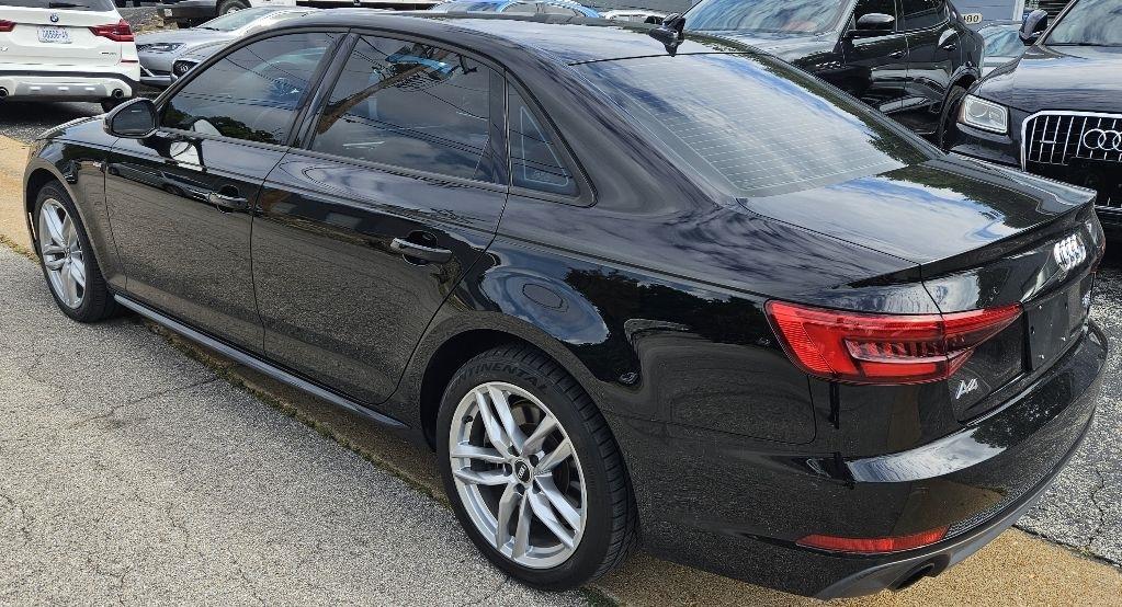 Audi A4 photo 8