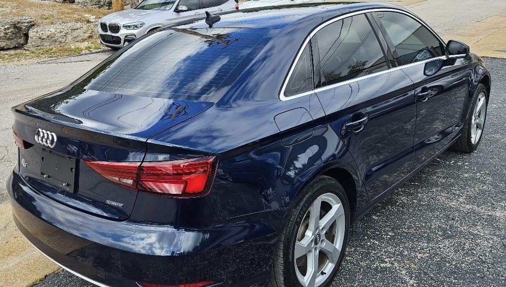 Audi A3 Sedan Premium 45 TFSI quattro 2019