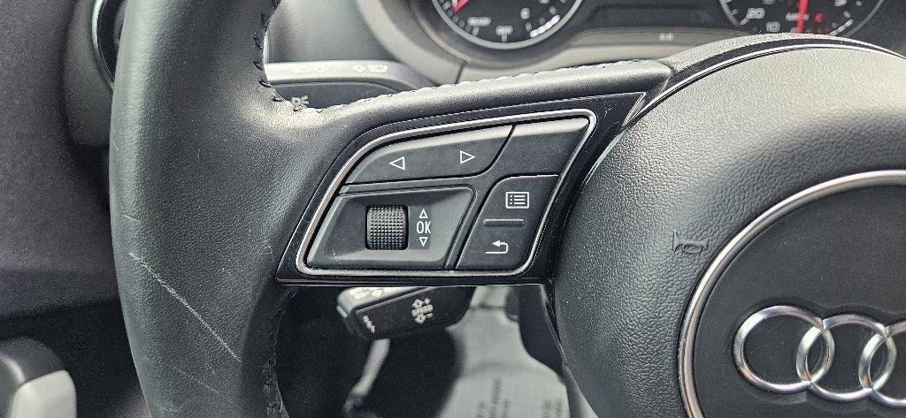 Audi A3 Sedan Premium 45 TFSI quattro 2019
