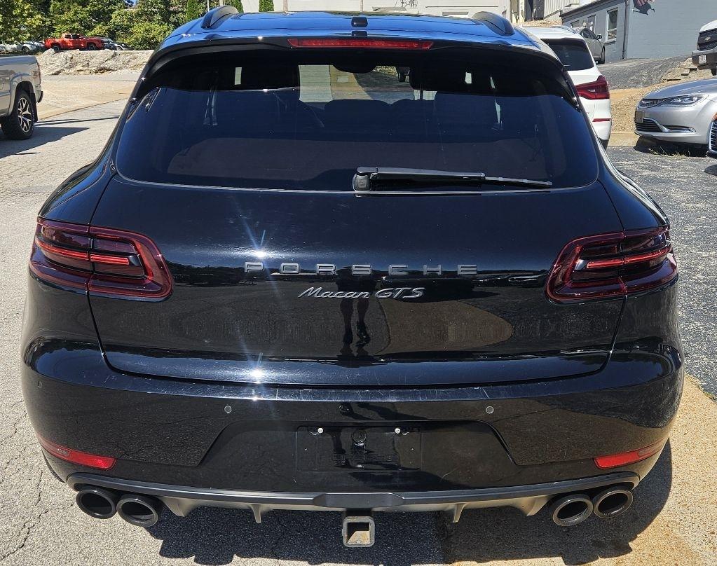 Porsche Macan photo 10