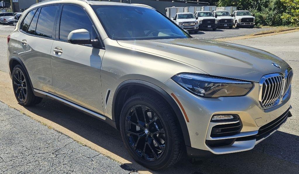BMW X5 photo 2