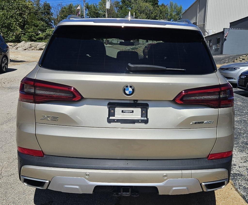 BMW X5 photo 8