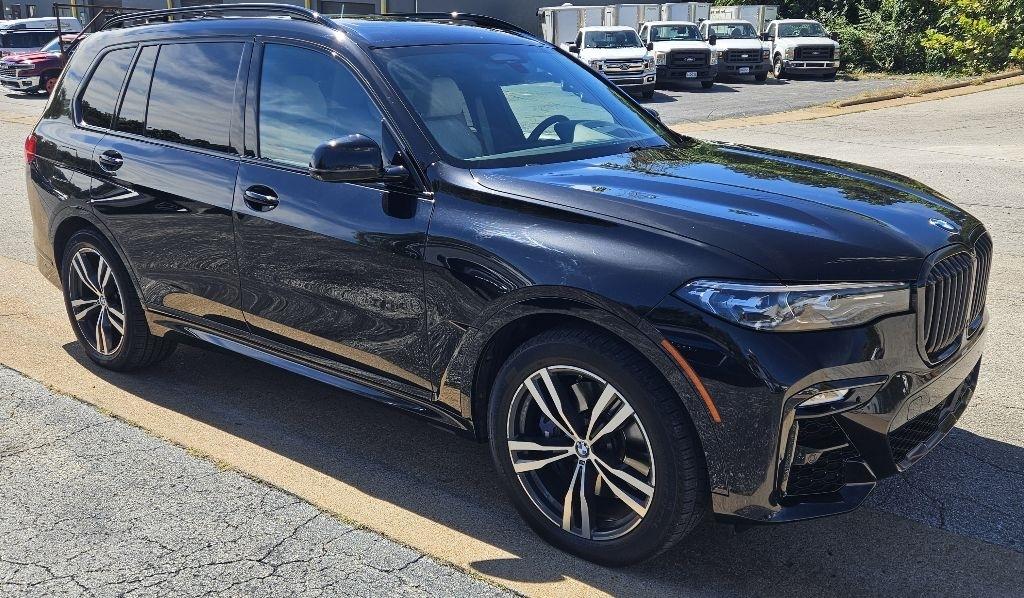 BMW X7 photo 3