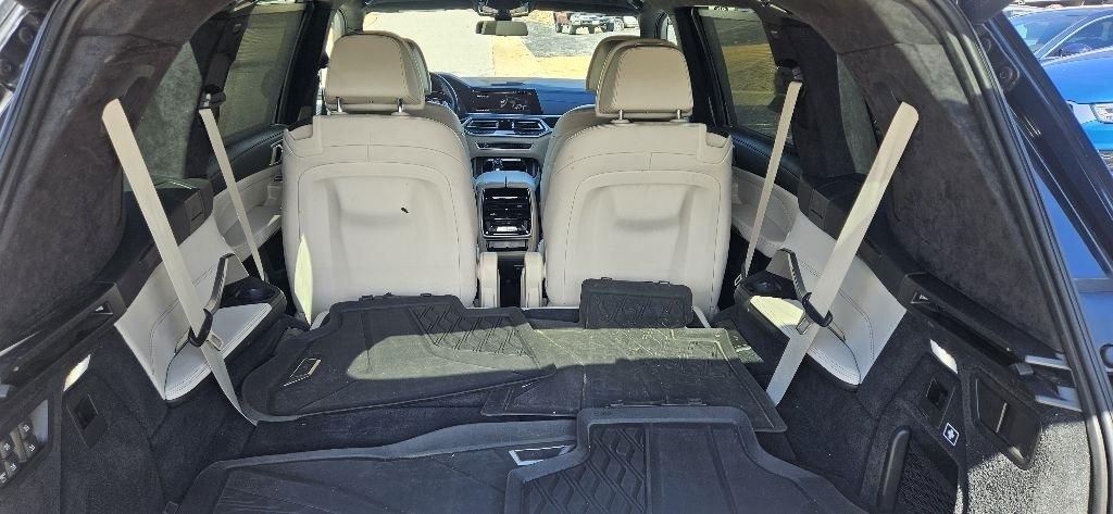 BMW X7 photo 9