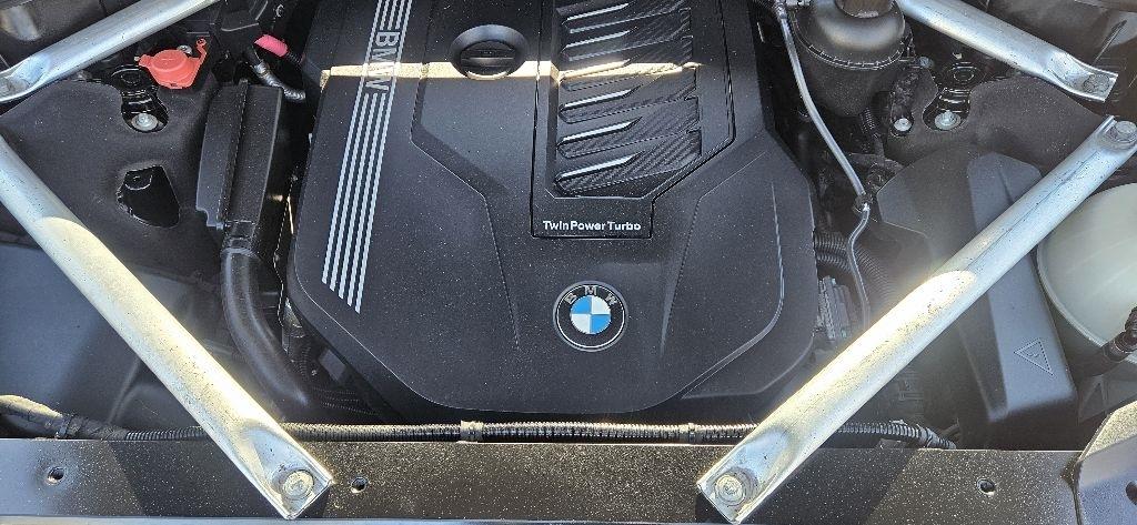 BMW X7 photo 11