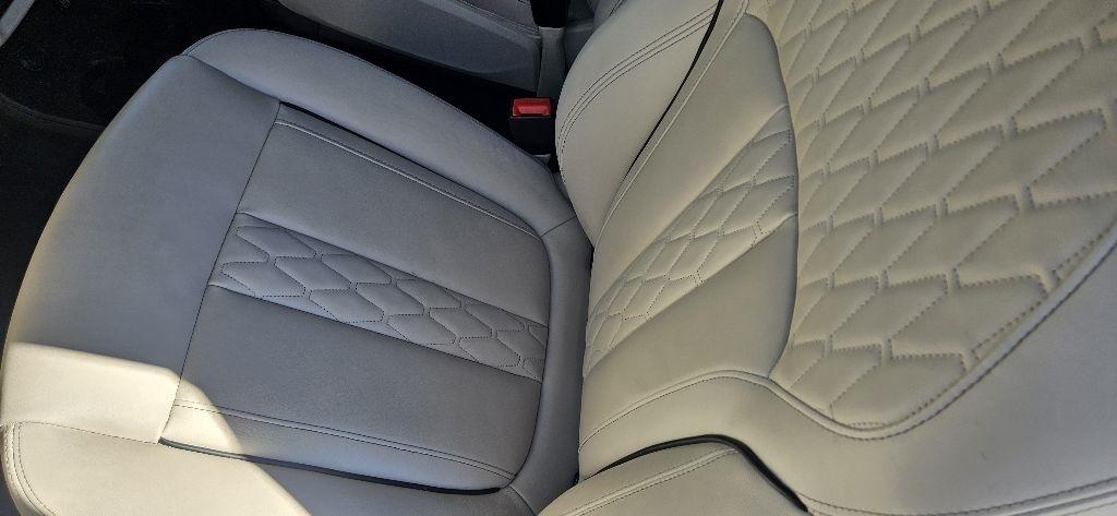 BMW X7 photo 14