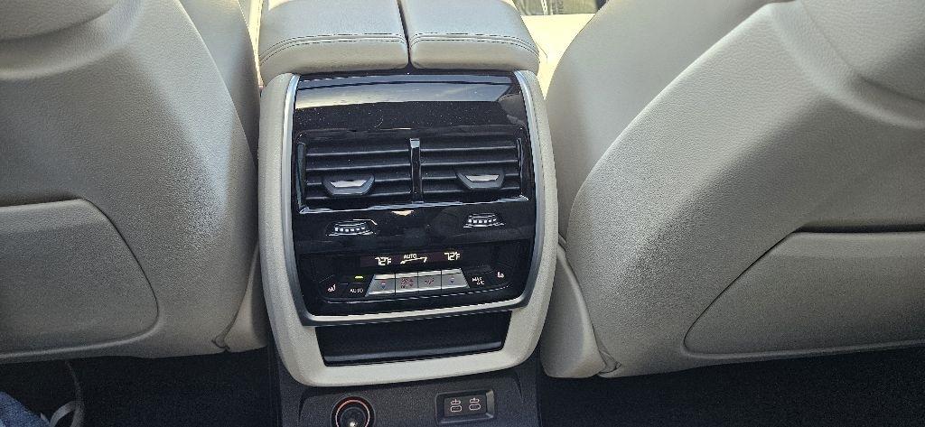 BMW X7 photo 15