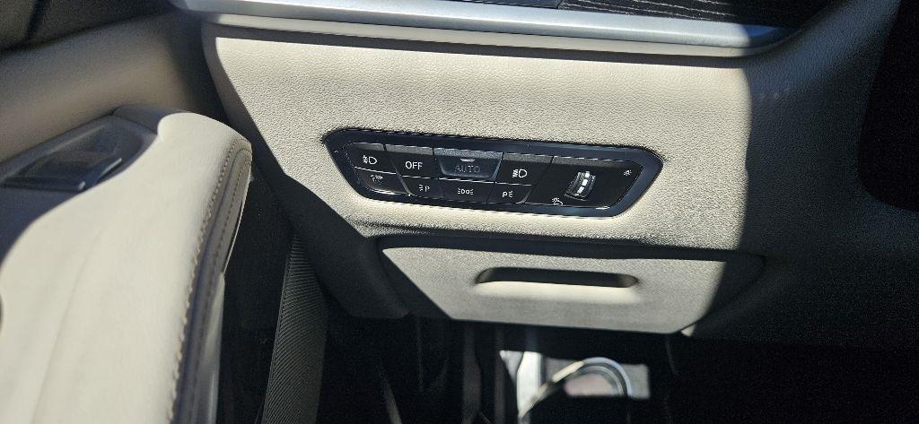 BMW X7 photo 23