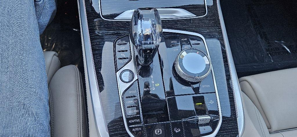 BMW X7 photo 24