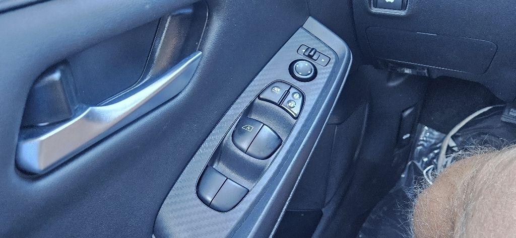 Nissan Sentra photo 12