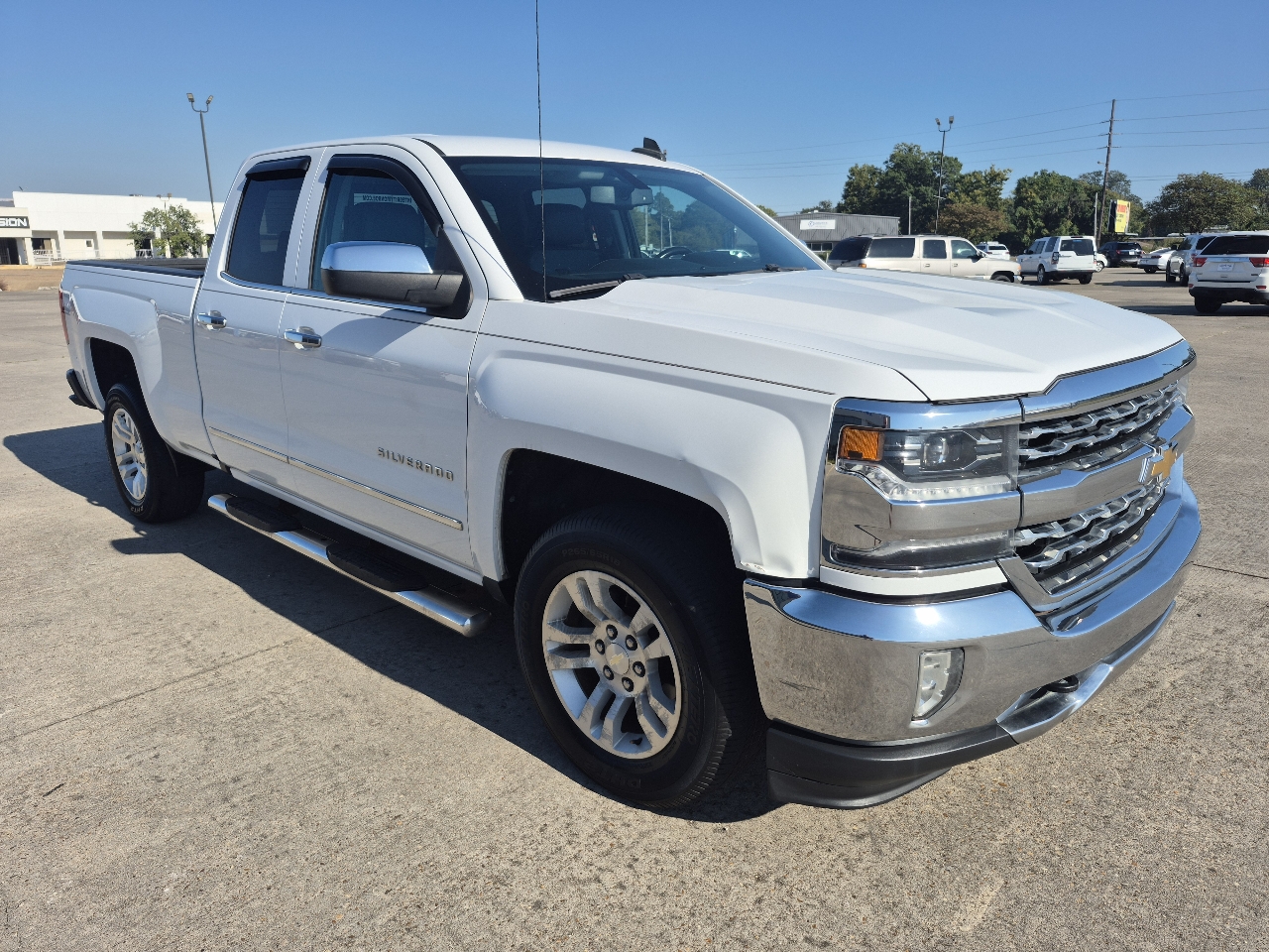 Chevrolet Silverado 1500 2WD Double Cab 143.5" LTZ w/1LZ 2018