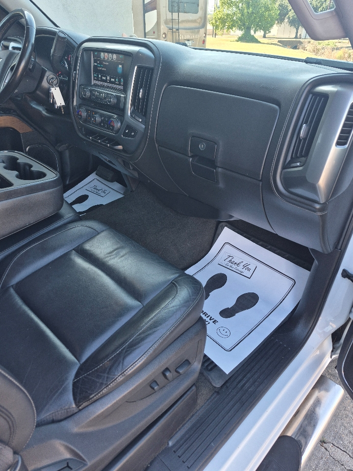 Chevrolet Silverado 1500 2WD Double Cab 143.5" LTZ w/1LZ 2018