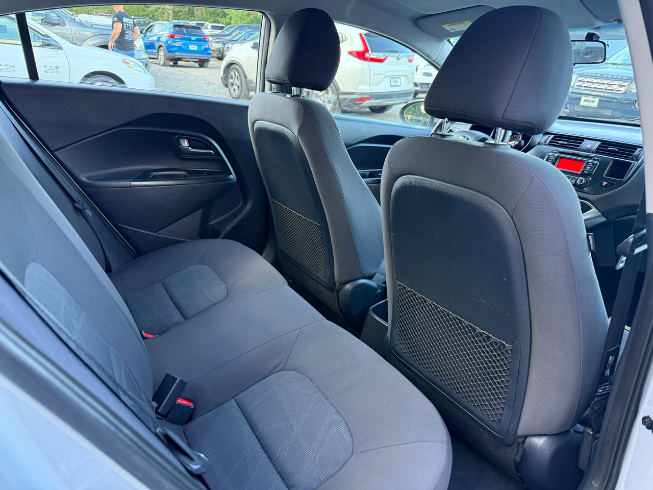 2014 Kia Rio LX photo 23