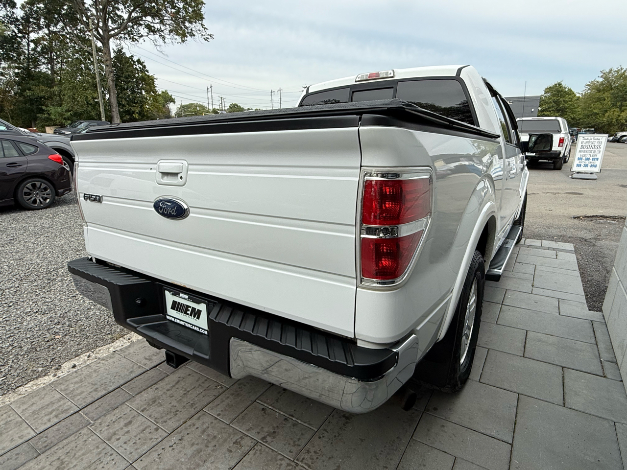 2014 Ford F-150 Lariat photo 15