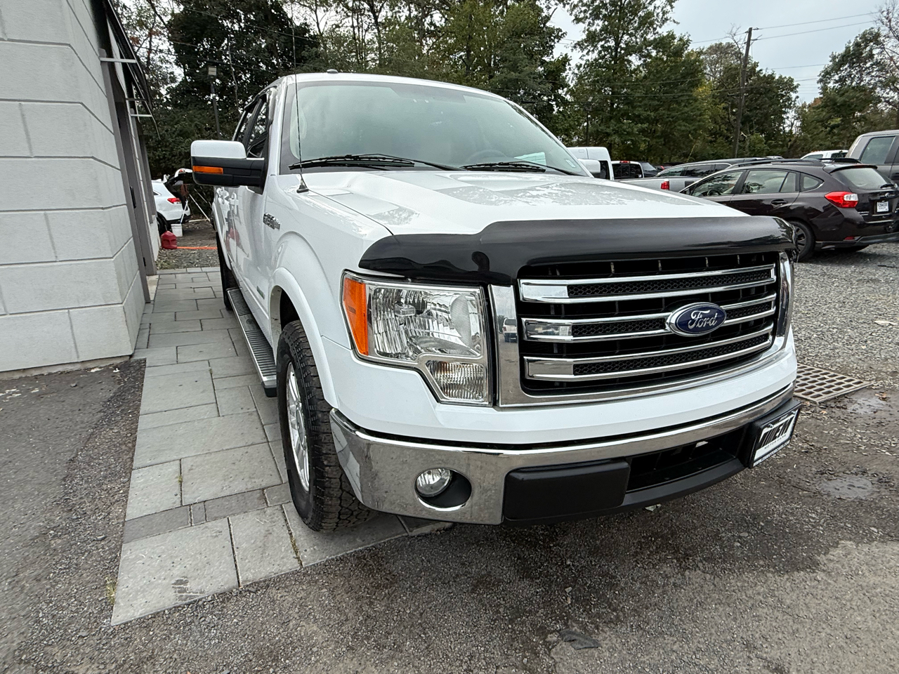 2014 Ford F-150 Lariat photo 19