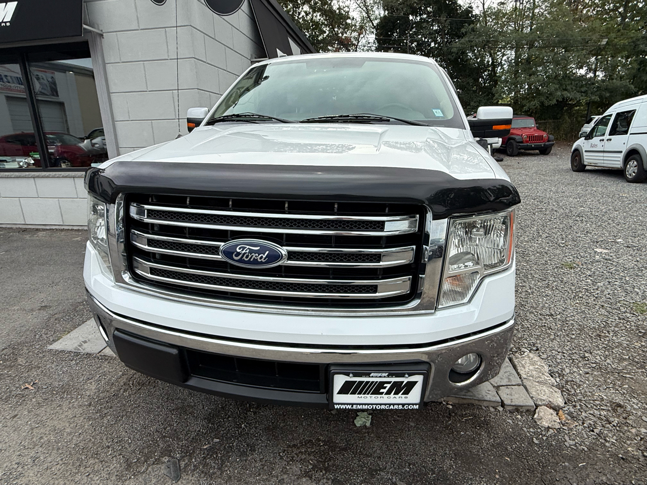 2014 Ford F-150 Lariat photo 25