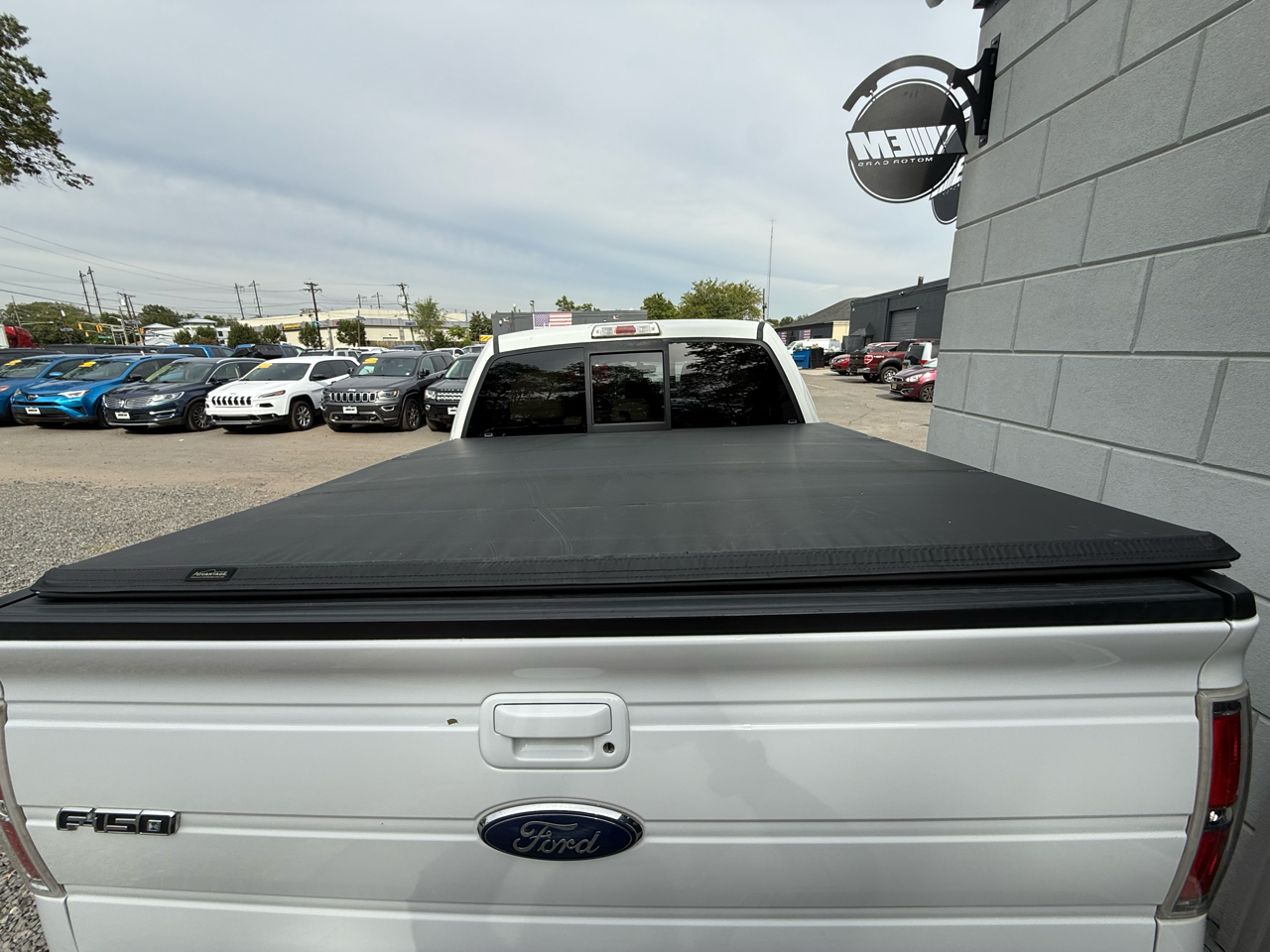 2014 Ford F-150 Lariat photo 56