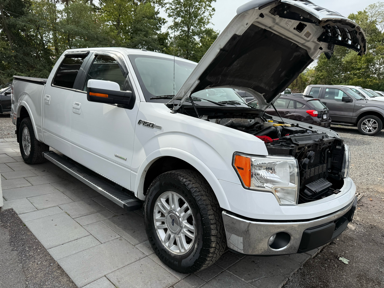 2014 Ford F-150 Lariat photo 64