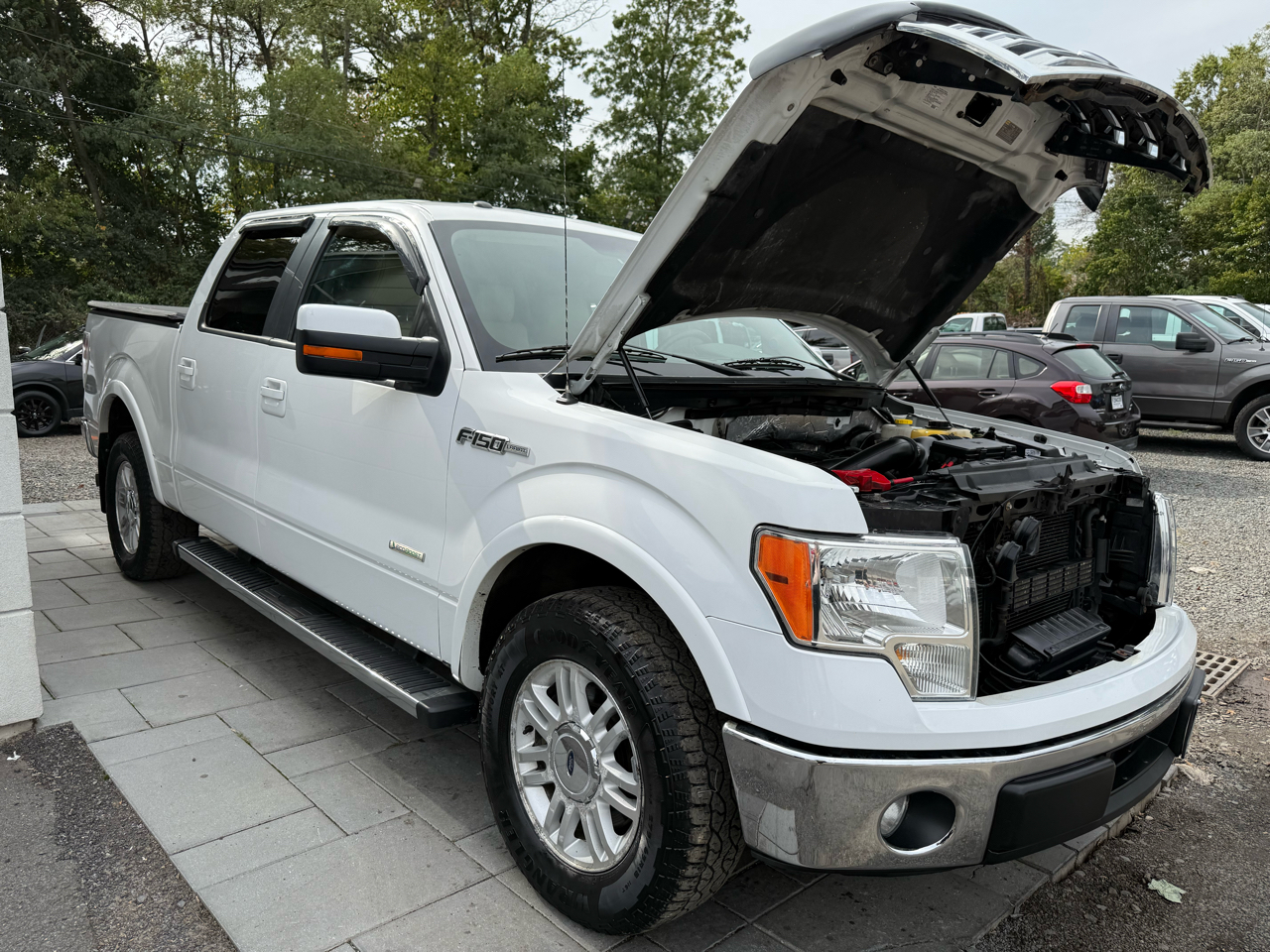 2014 Ford F-150 Lariat photo 65