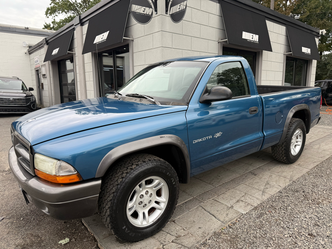 2002 Dodge Dakota Base SXT photo 3
