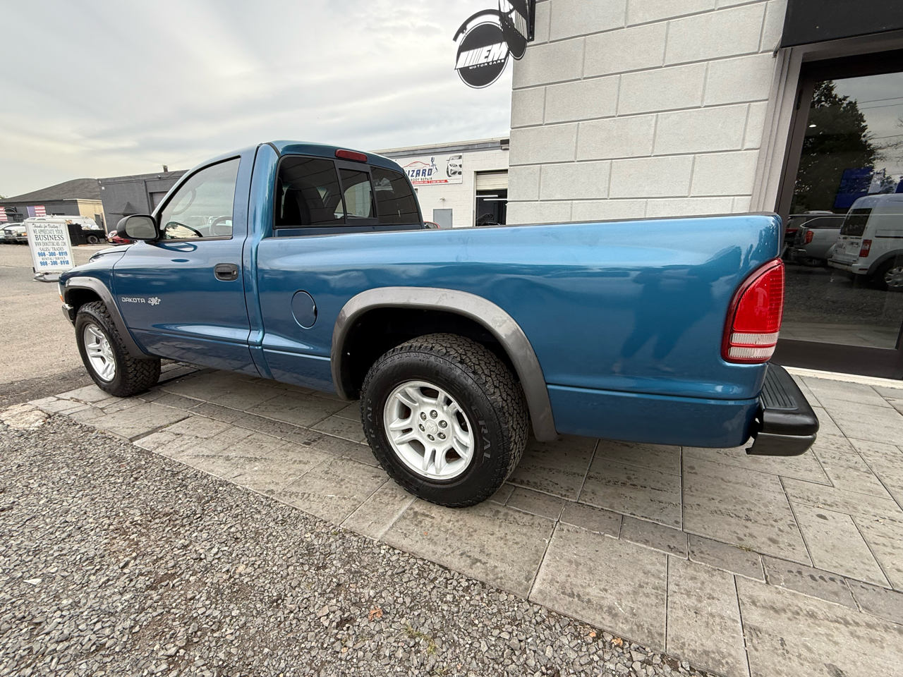 2002 Dodge Dakota Base SXT photo 5
