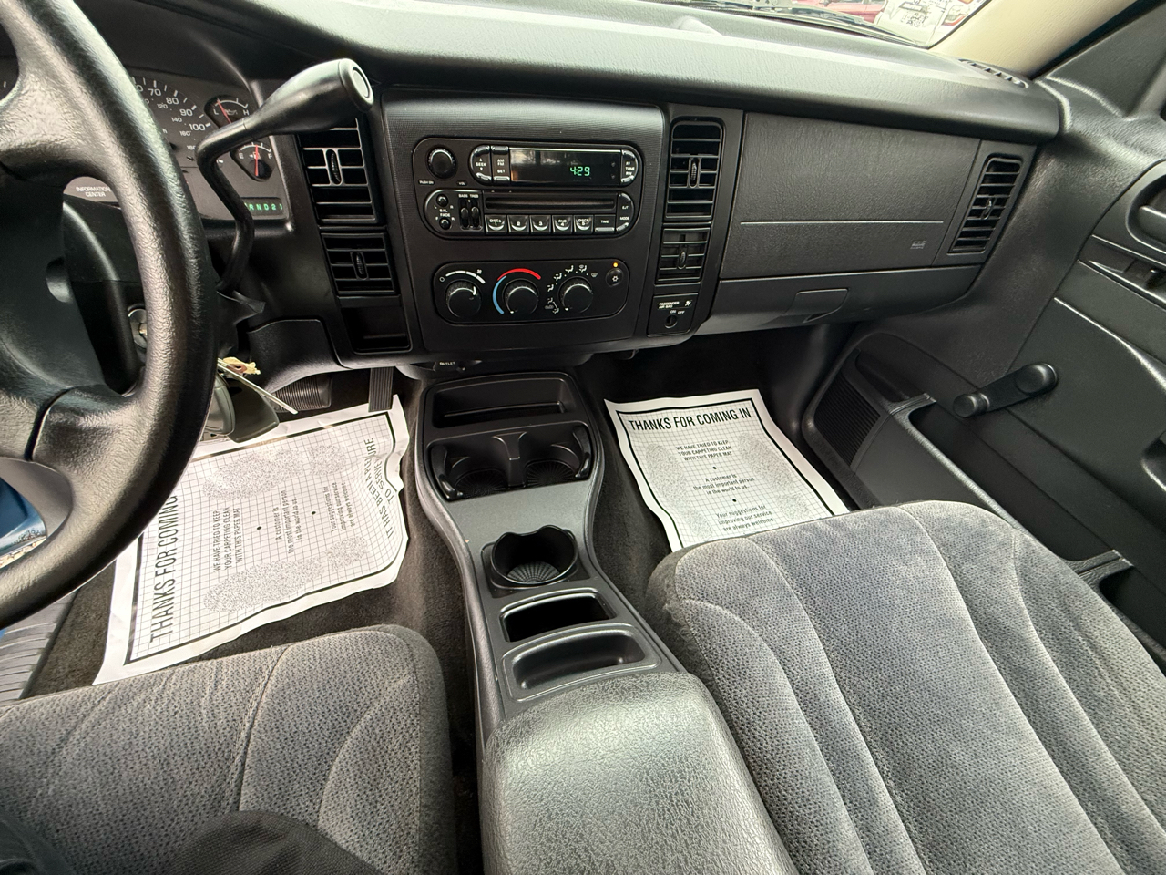 2002 Dodge Dakota Base SXT photo 30
