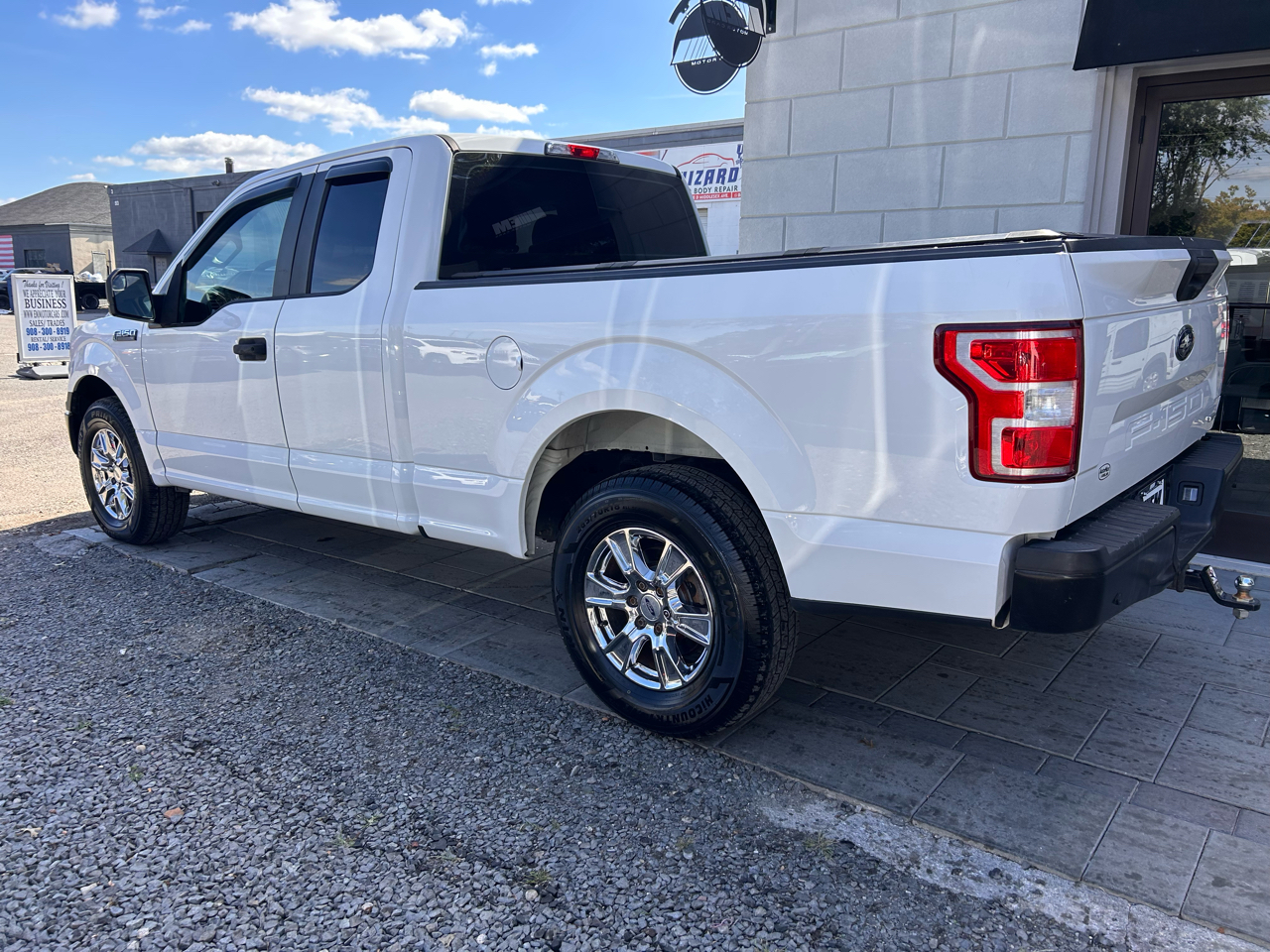 2018 Ford F-150 XL photo 2