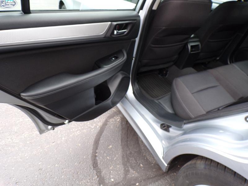 Subaru Legacy 2.5i Premium 2017