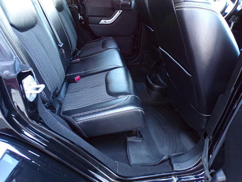 Jeep Wrangler  2015
