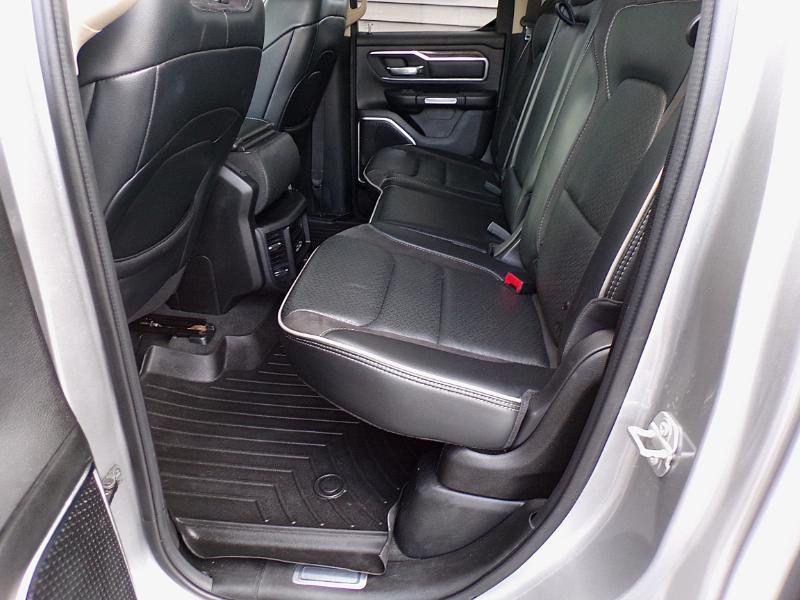 RAM 1500 Laramie Quad Cab 4WD 2019