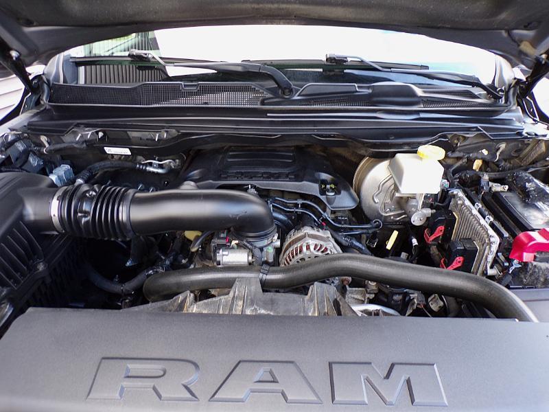 RAM 1500 Laramie Quad Cab 4WD 2019