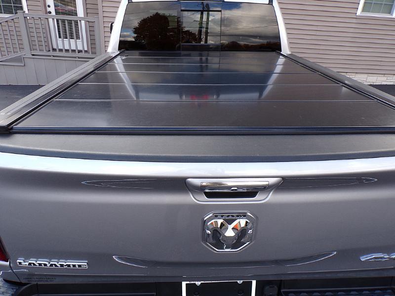 RAM 1500 Laramie Quad Cab 4WD 2019