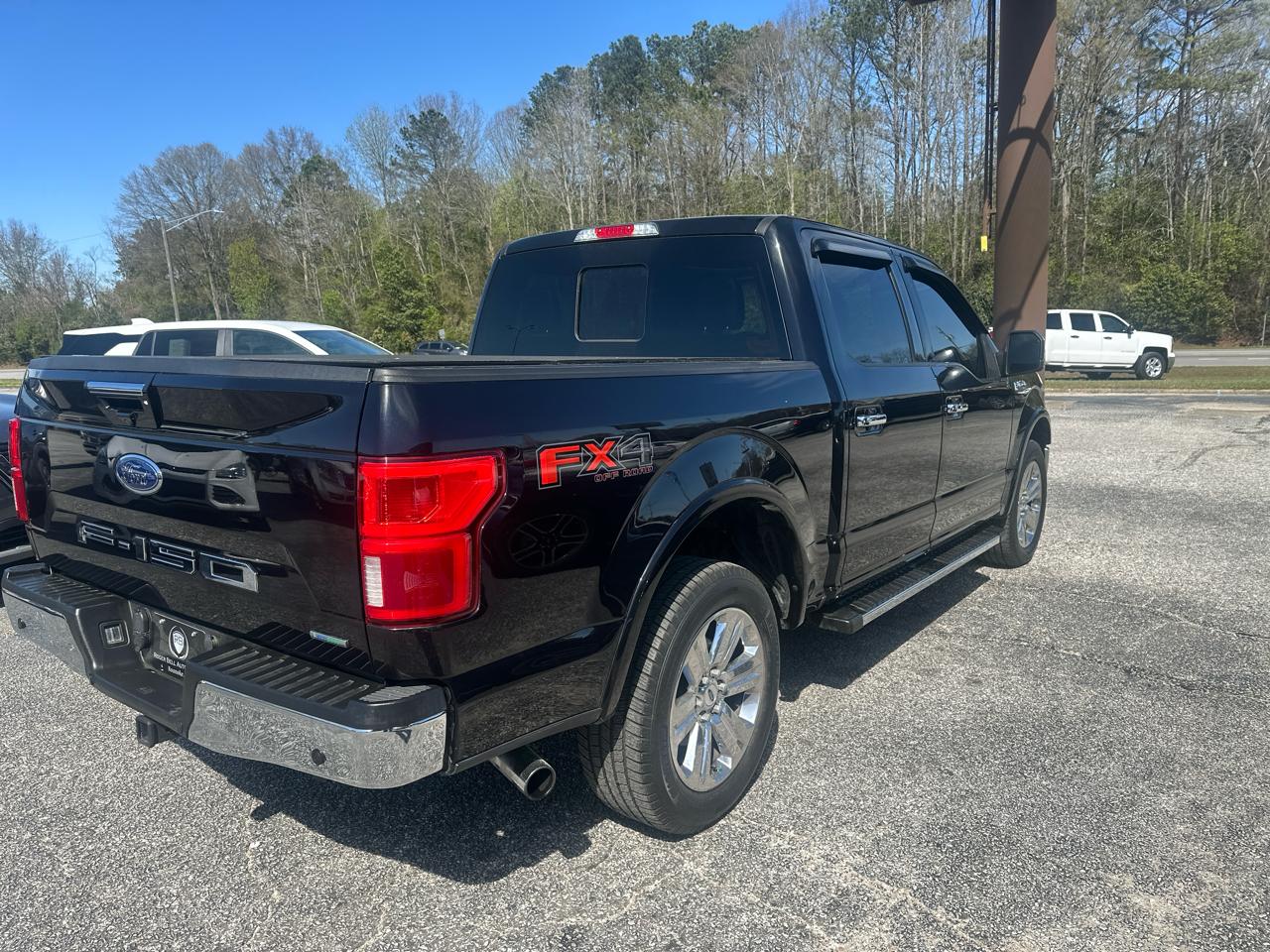 Ford F-150 4WD SuperCrew 139" Lariat 2020