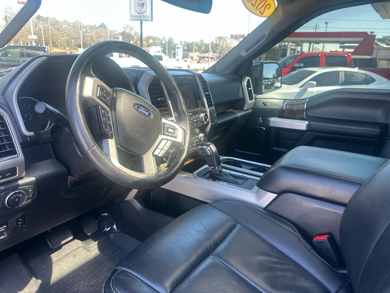 Ford F-150 4WD SuperCrew 139" Lariat 2020