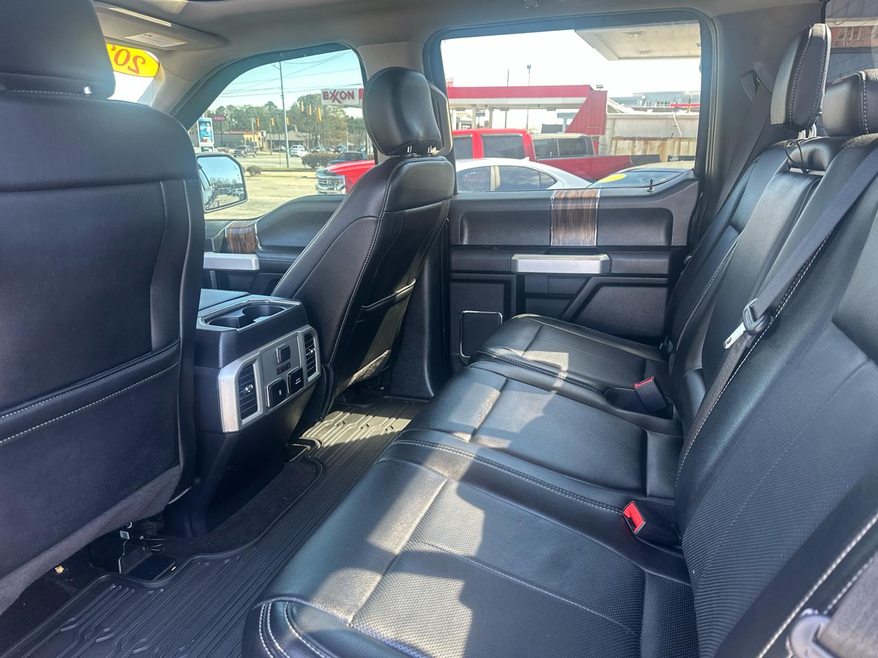 Ford F-150 4WD SuperCrew 139" Lariat 2020