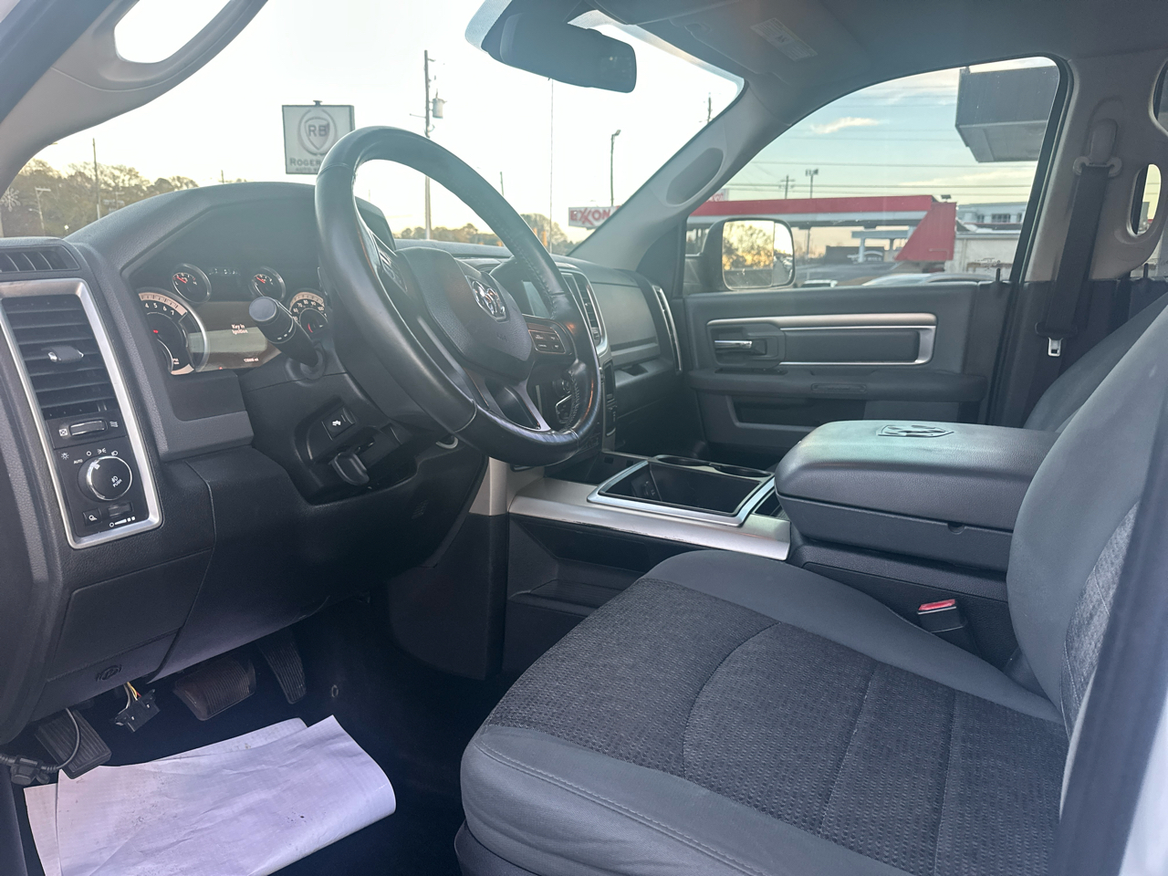 RAM 2500 4WD Crew Cab 149" Lone Star 2015