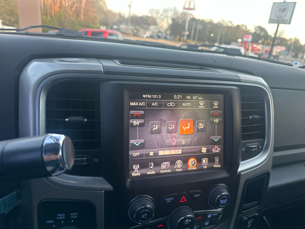 RAM 2500 4WD Crew Cab 149" Lone Star 2015