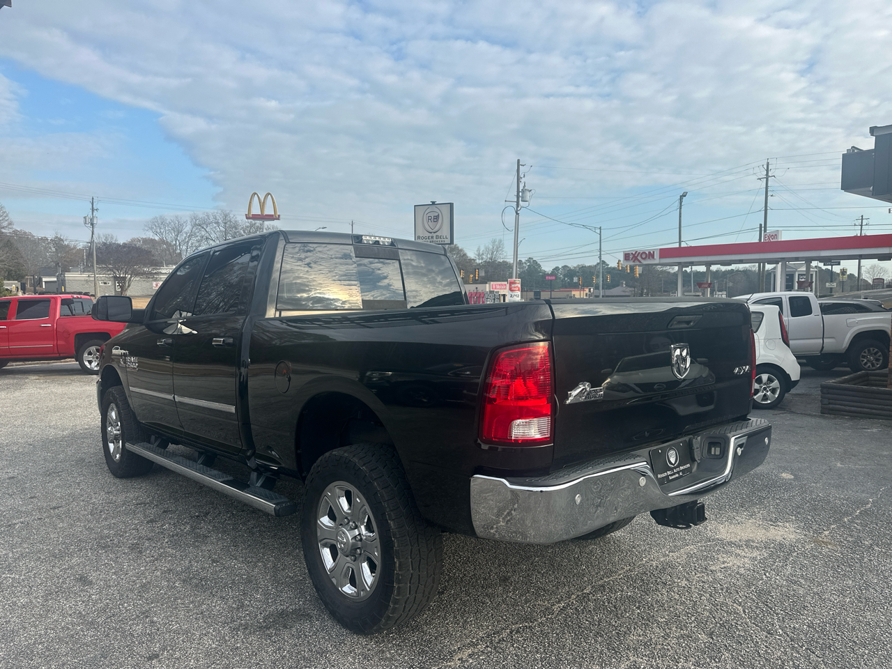 RAM 2500 Big Horn 4x4 Crew Cab 6'4" Box 2018