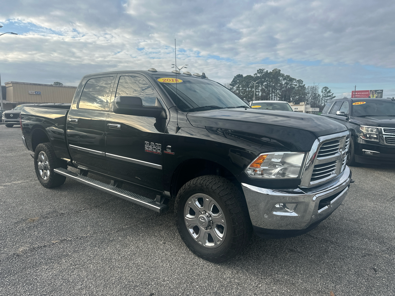 RAM 2500 Big Horn 4x4 Crew Cab 6'4" Box 2018
