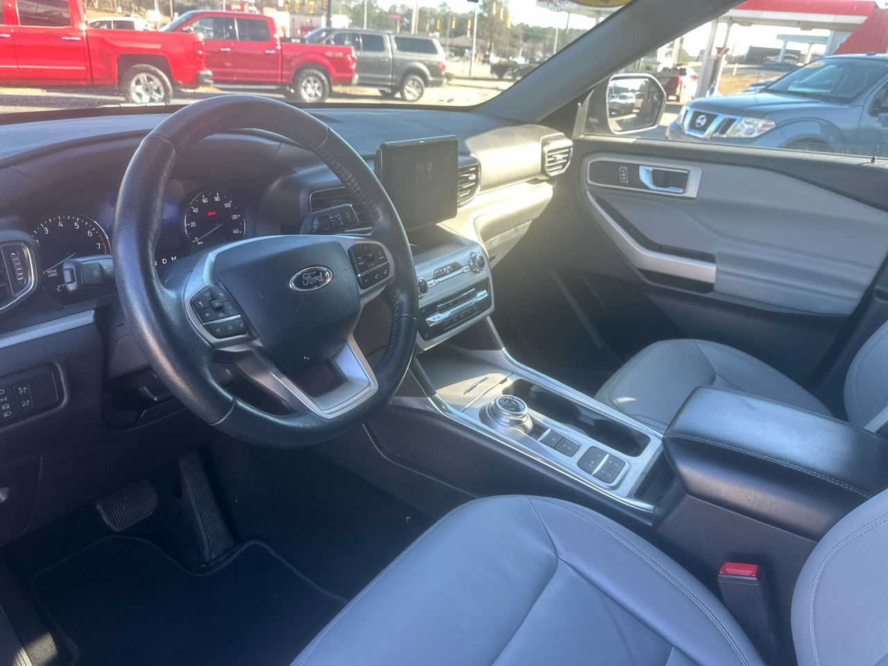 Ford Explorer XLT RWD 2021