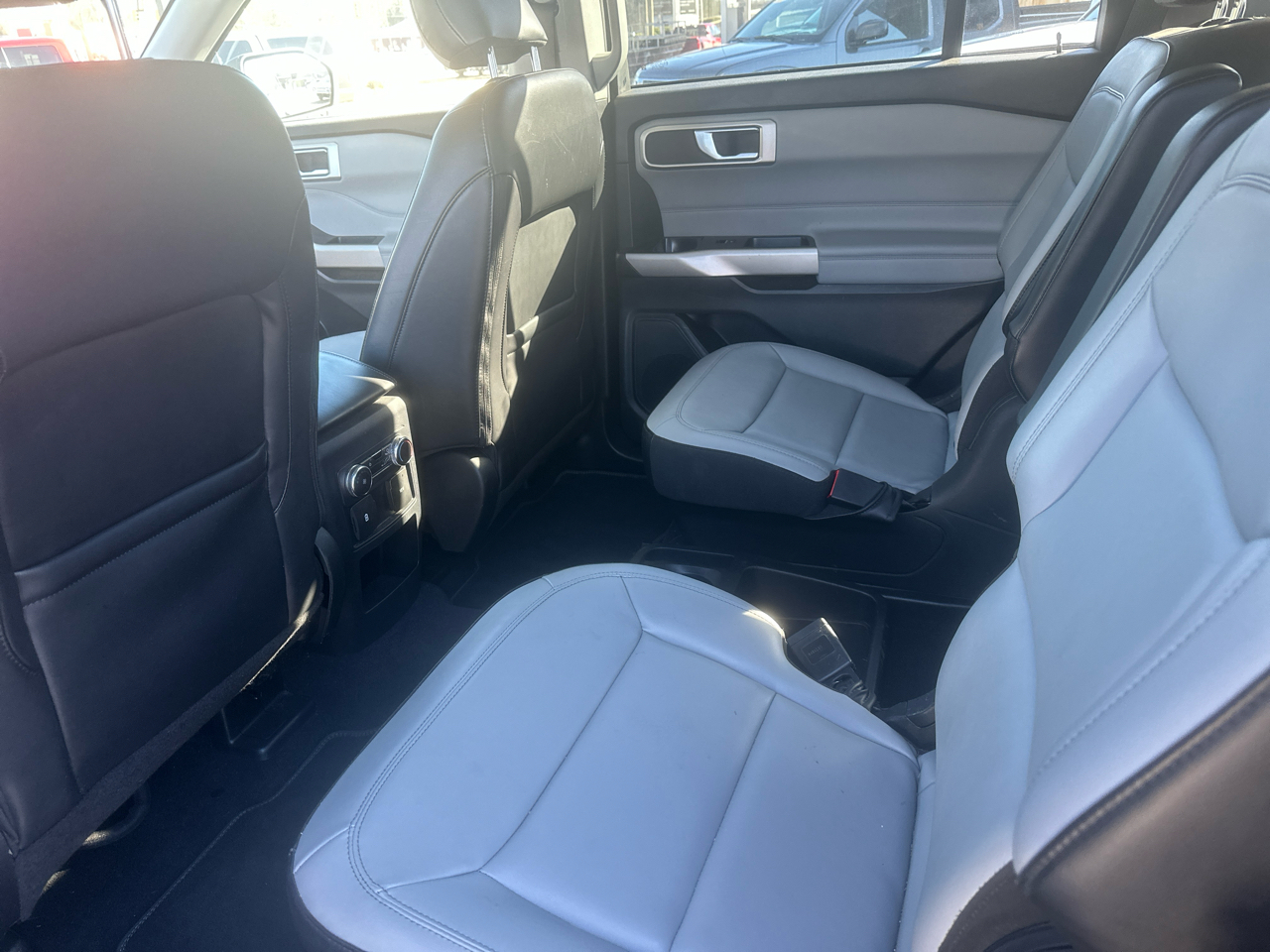 Ford Explorer XLT RWD 2021