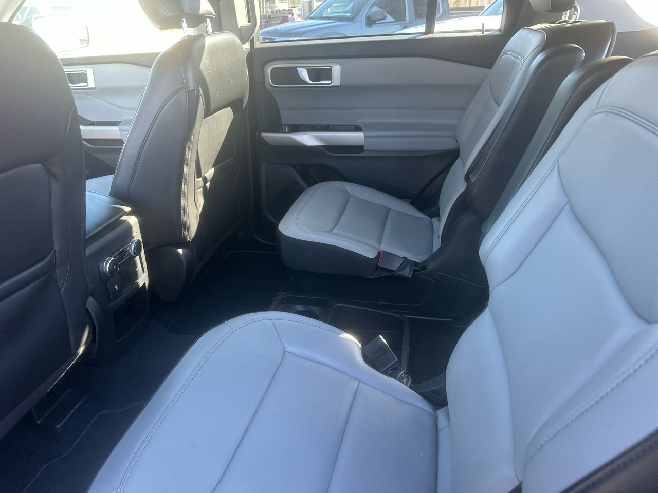 Ford Explorer XLT RWD 2021