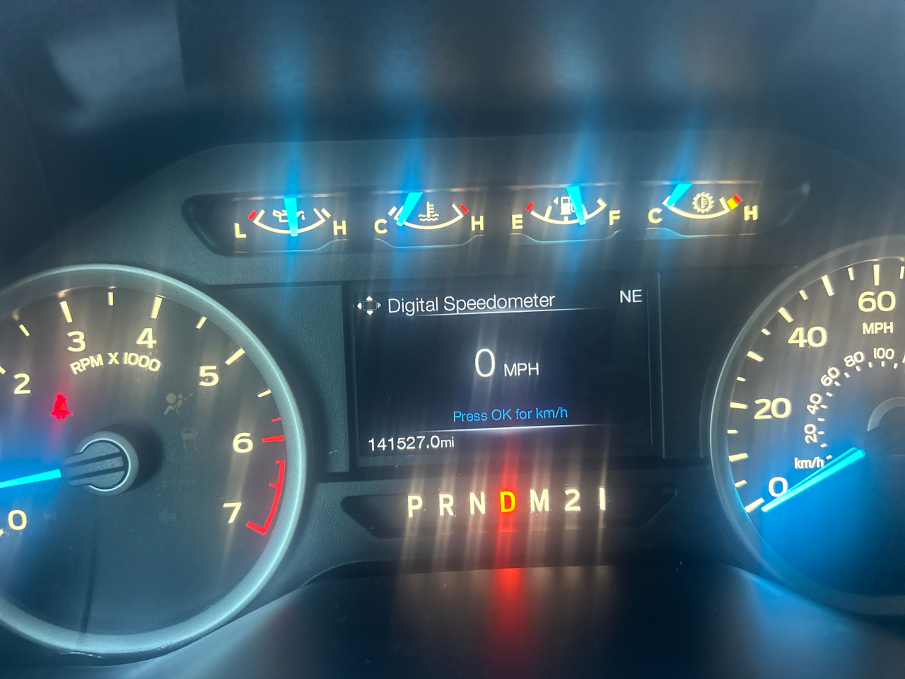 Ford F-150 4WD SuperCrew 145" XLT 2015