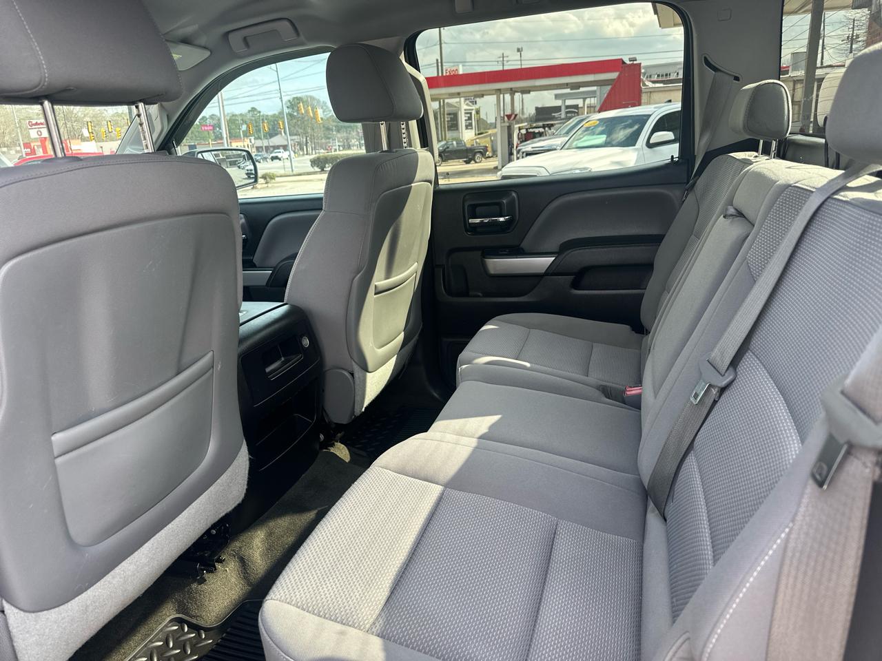 Chevrolet Silverado 1500 4WD Crew Cab 143.5" LT w/2LT 2015