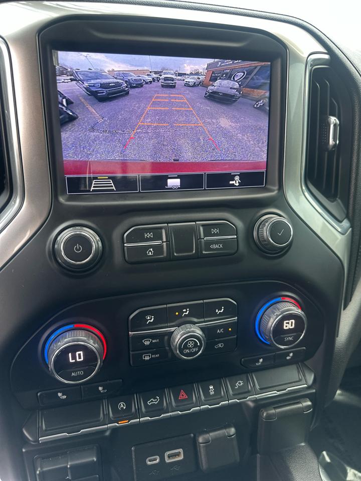 Chevrolet Silverado 1500 4WD Crew Cab 147" RST 2020